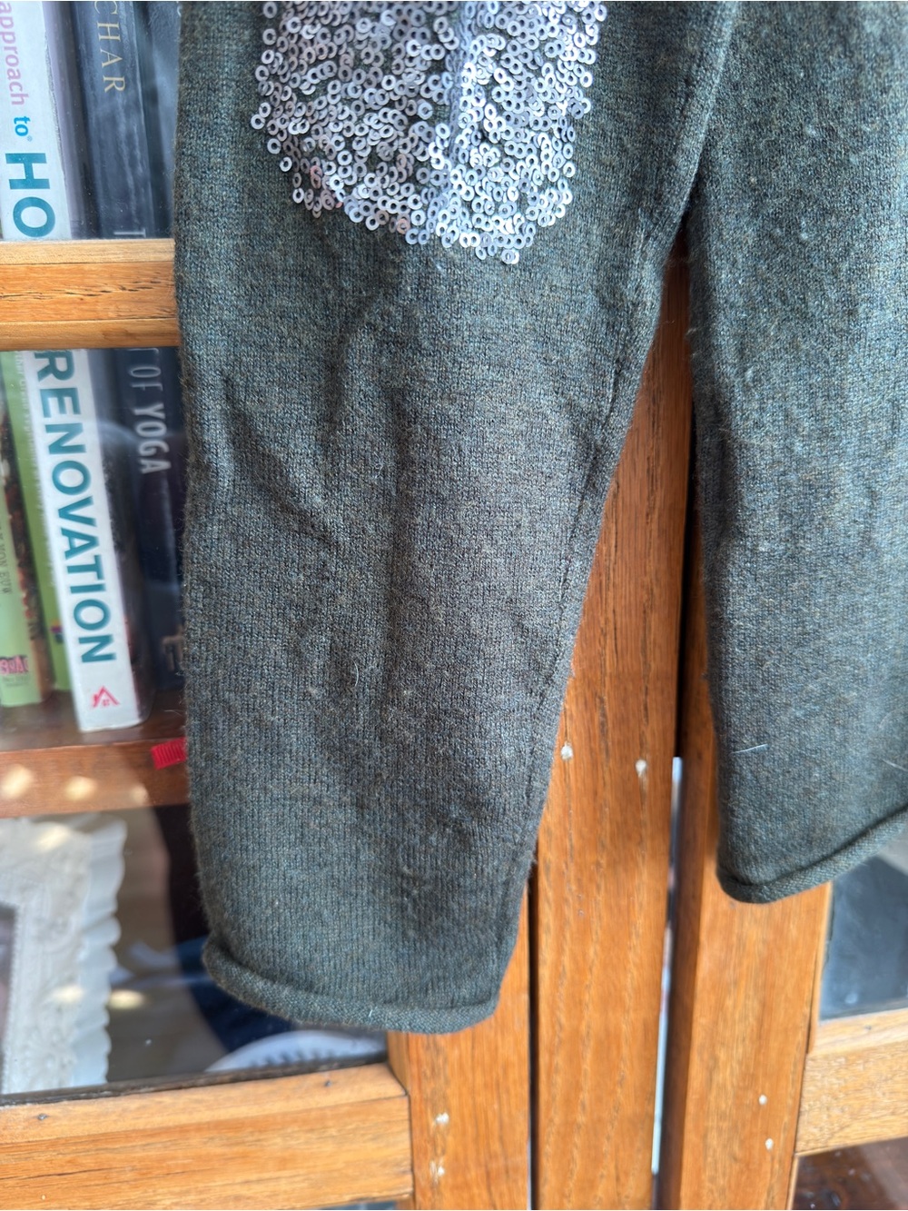 Zadig & Voltaire Cashmere/Wool Olive V-Neck Sweater with Sequin Elbows - S - Picture 7 of 7
